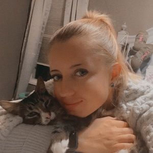 Meet your Posher, Kelli